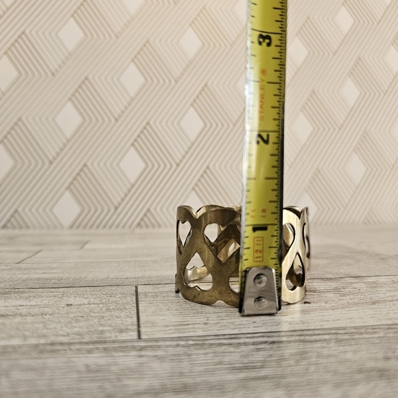 Vintage Brass Napkin Rings With Heart Cutouts - Picture 4 of 4
